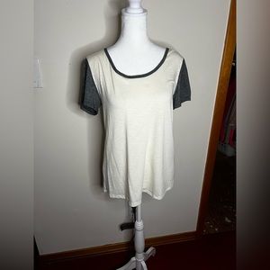 Lularoe Tee